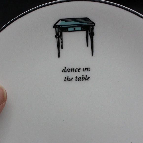 Lenox by Kate Spade 6” Appetizer Plates - Picture 4 of 9